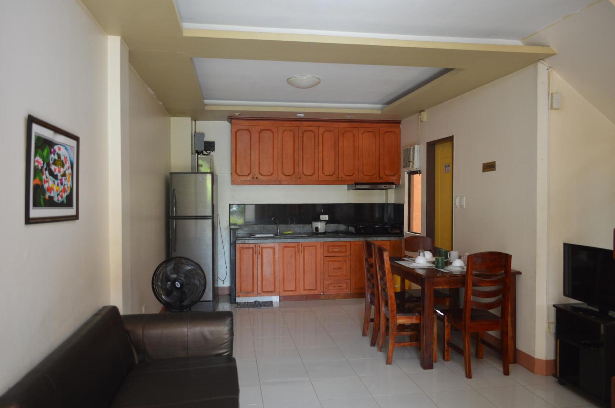 Manora Apartment Талисей Екстериор снимка