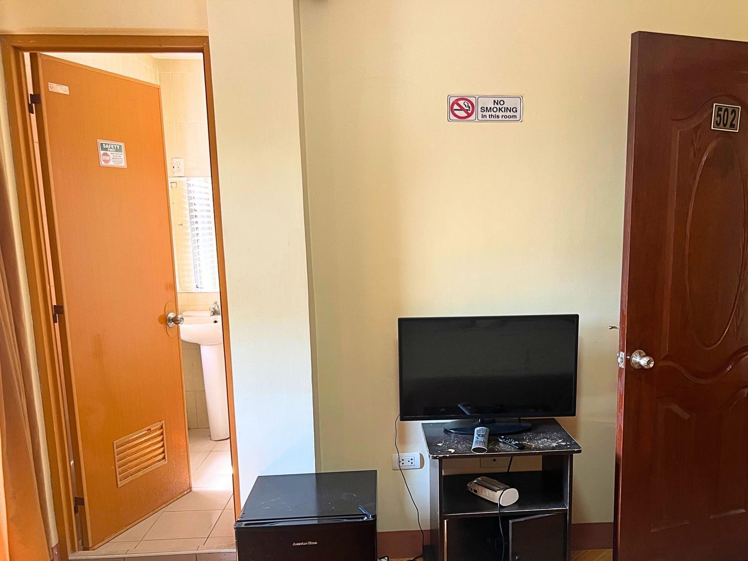 Manora Apartment Талисей Екстериор снимка