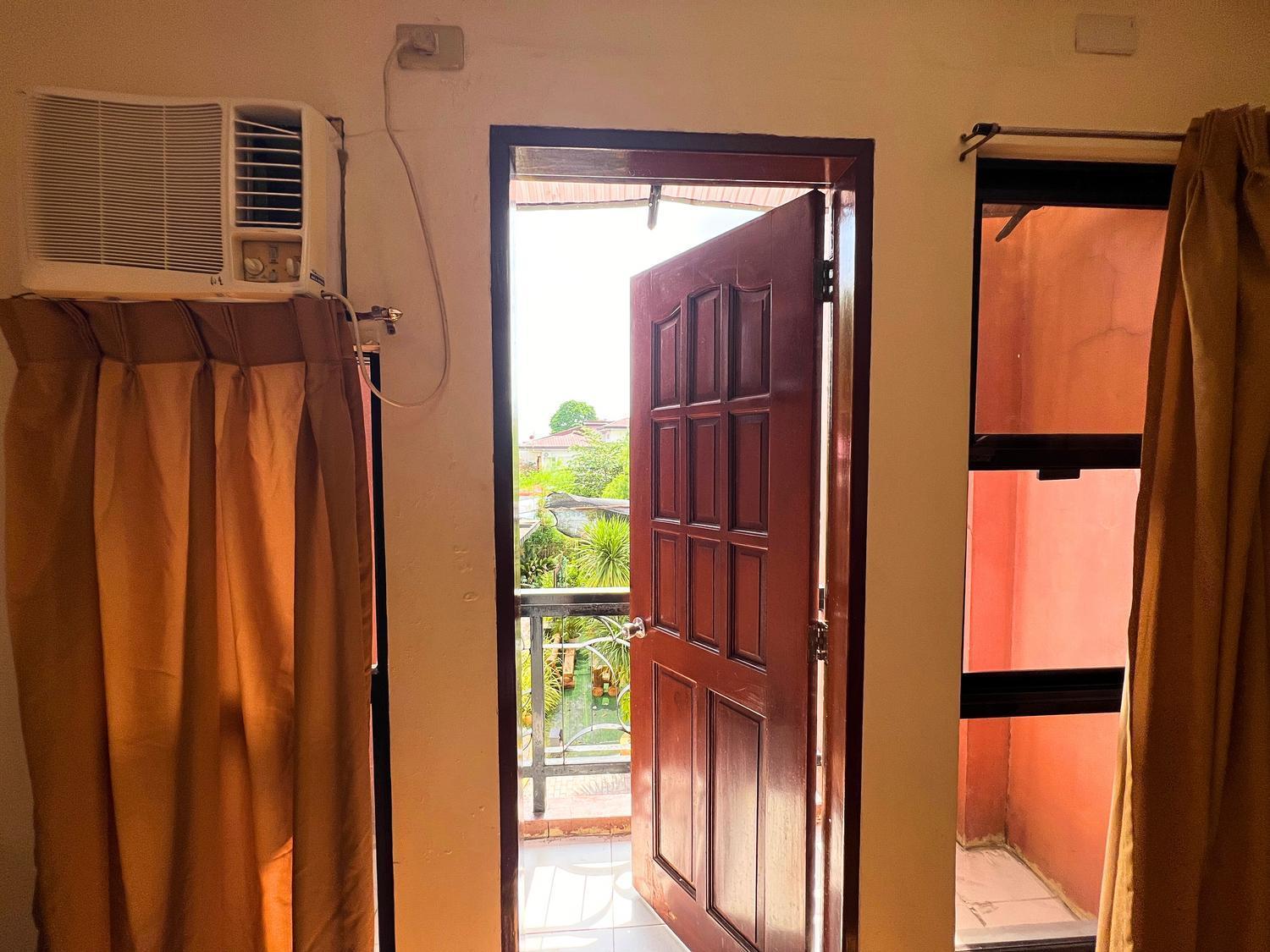 Manora Apartment Талисей Екстериор снимка
